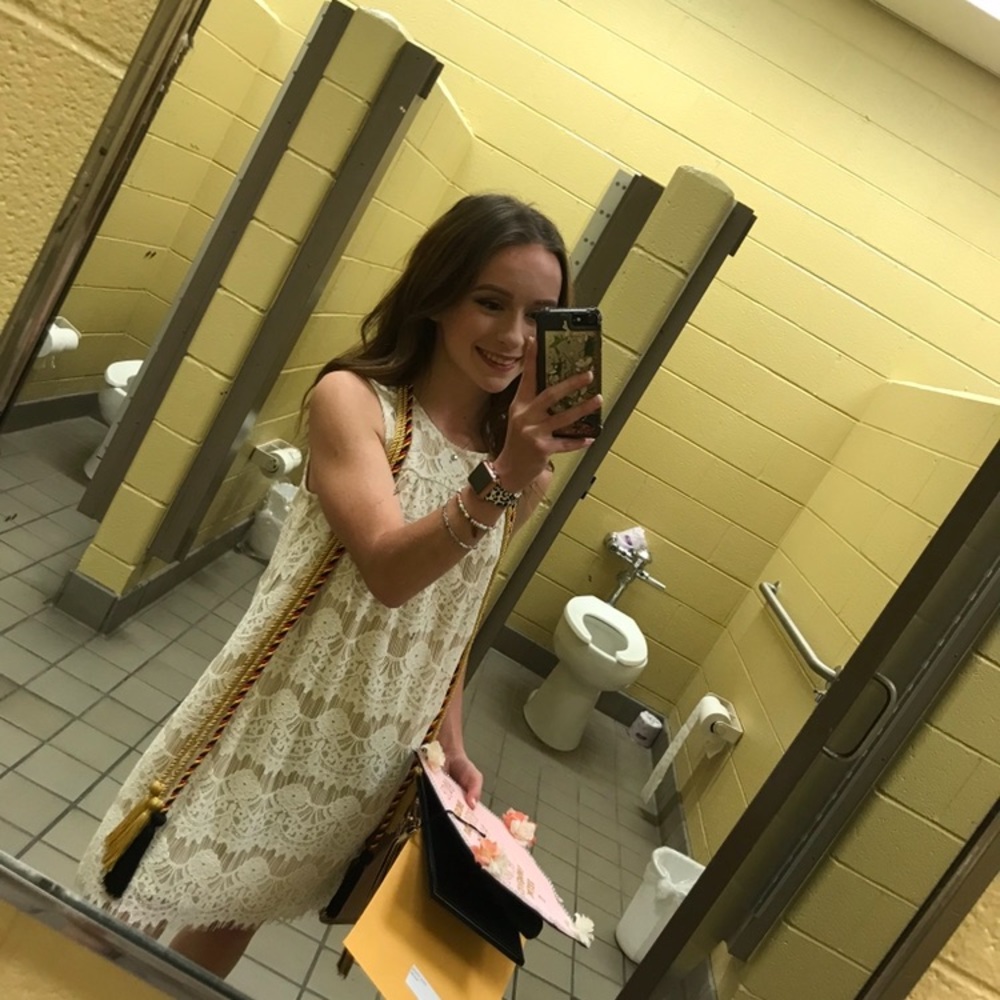 lace white/creme dress